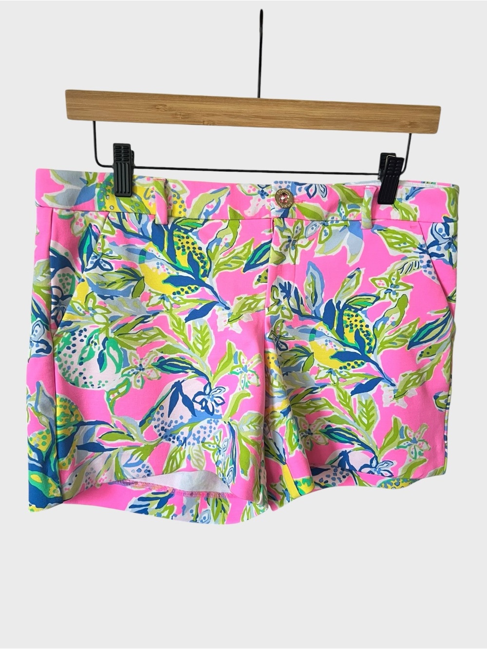 Lilly Pulitzer Callahan shorts.